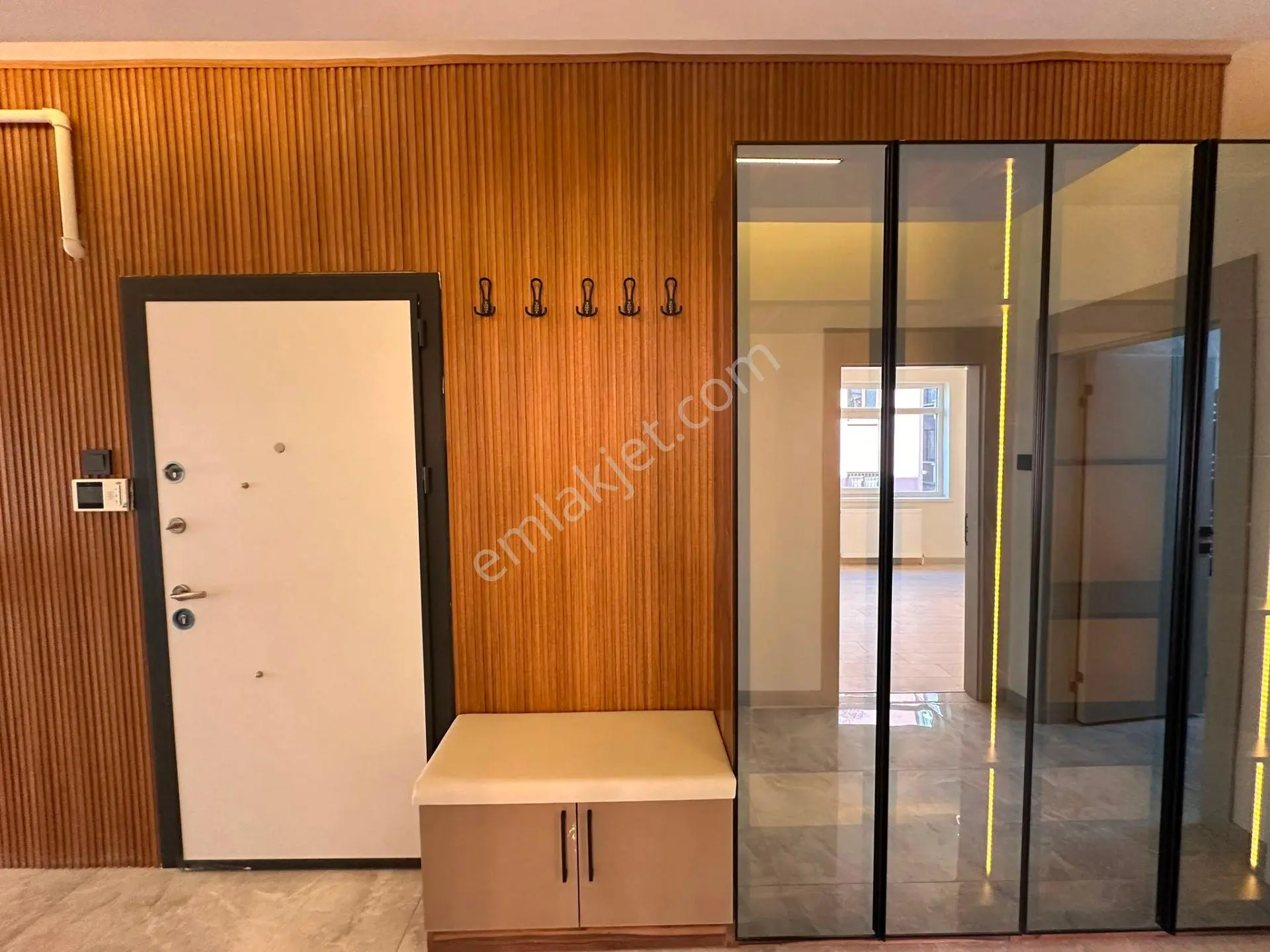 Kurtuluş Parkı Karşısı Bağımsız Öncephe 3+1 130m2 Ultralüx Daire - Görsel 3