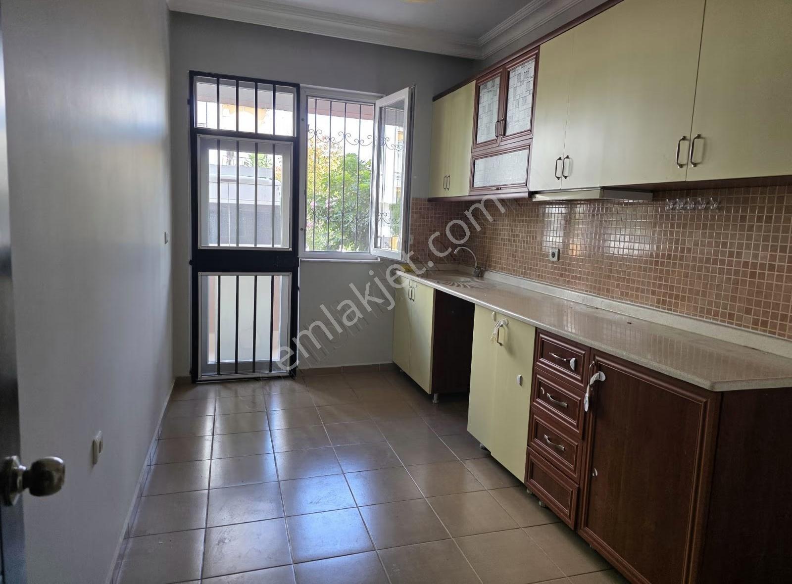Böylesi Zor.. Kızıltoprak Çok Geniş Temiz 2+1 Kiralık - Görsel 34