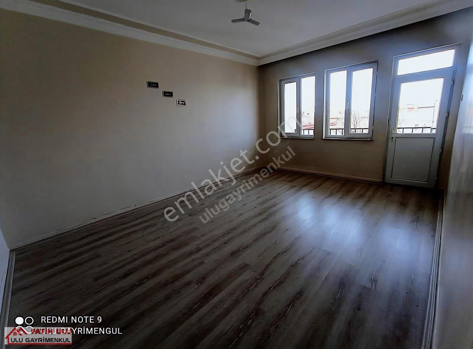 Taşpazar Mah, Aliaga Camii Yanı Kiralık 3+1 Daire
