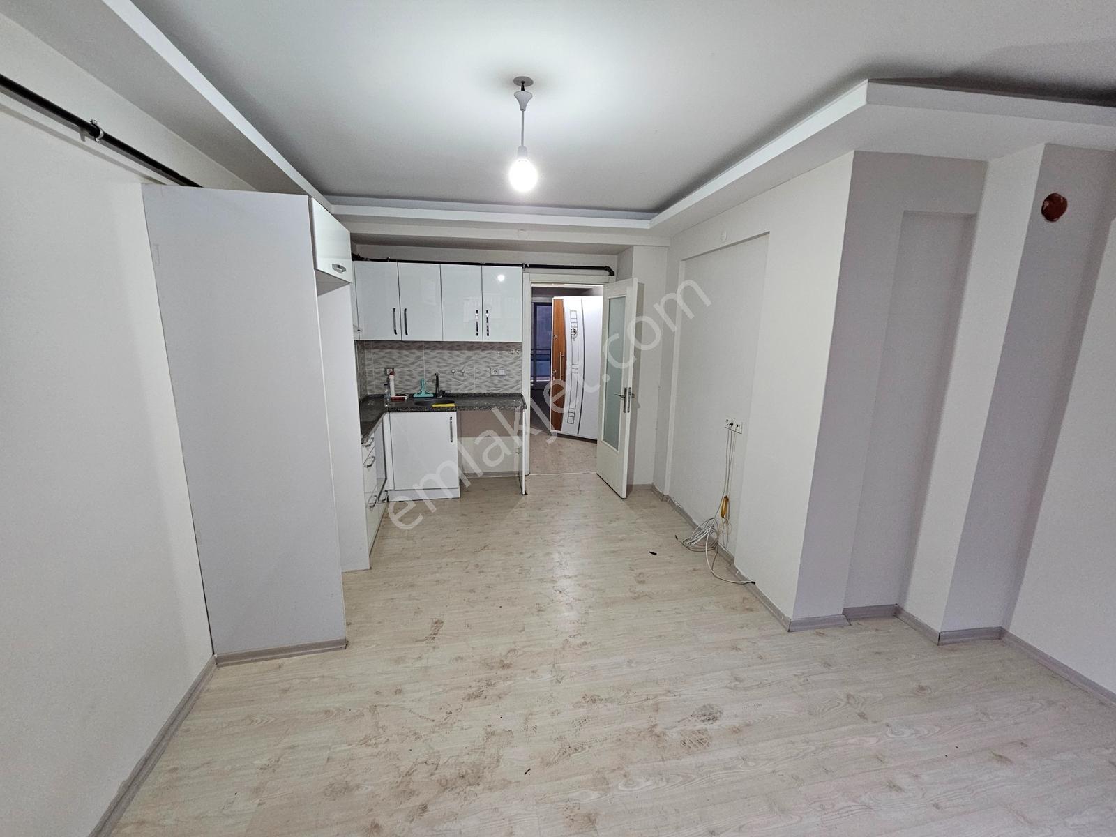 Kurtuluş Mahalllesi Kiralık 2+1 Amerikan Mutfak Doğalgazlı Daire - Görsel 16