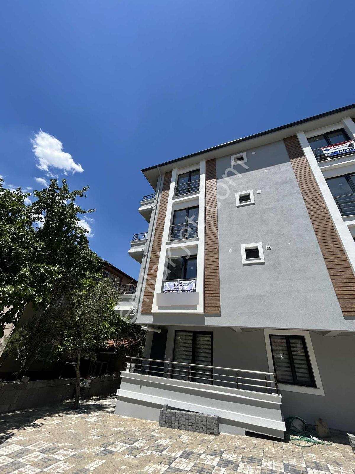 Bigadiç Merkez'de Sıfır Asansörlü Binada Satılık 1+1 Daire - Görsel 12