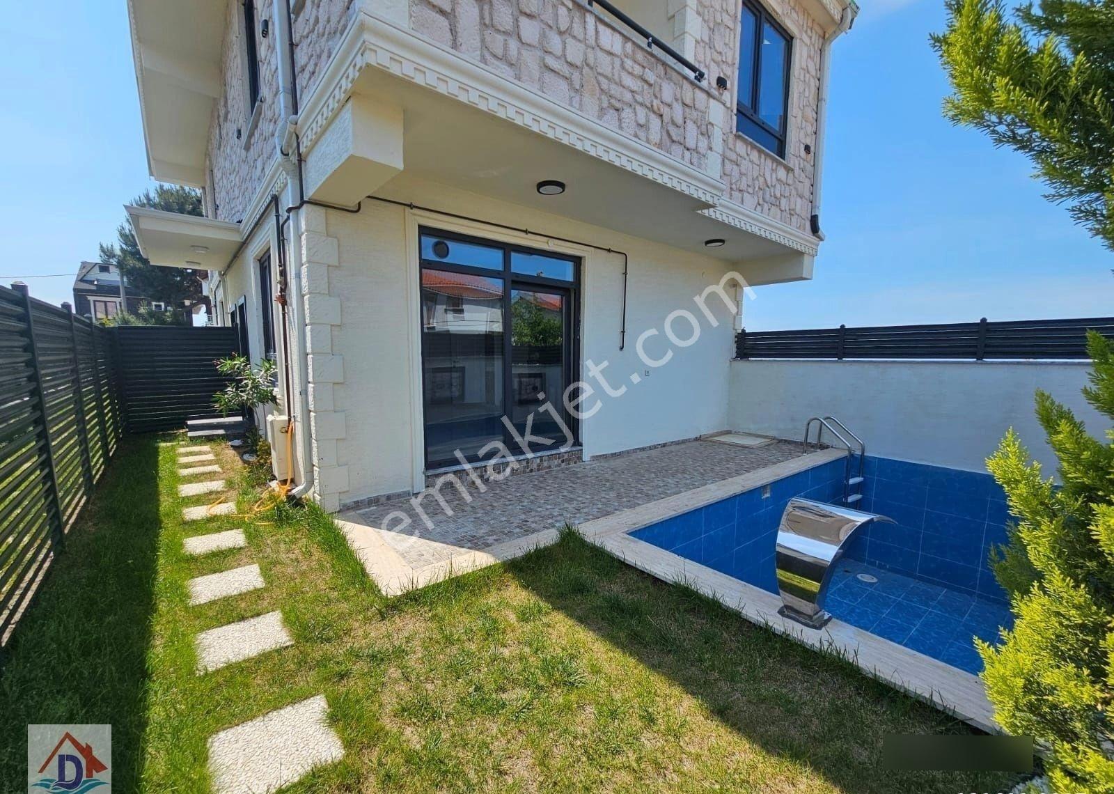 Deniz'den 4+1 Müstakil Havuzlu, Deniz Manzaralı Lüks Villa - Görsel 17