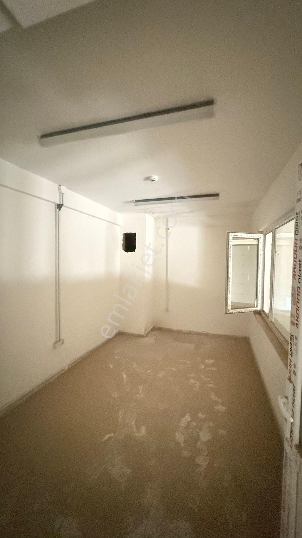 Çanakkale Ezine Yeni Sanayi Sitesinde Kiralık Bodrumlu Dükkan - Görsel 16