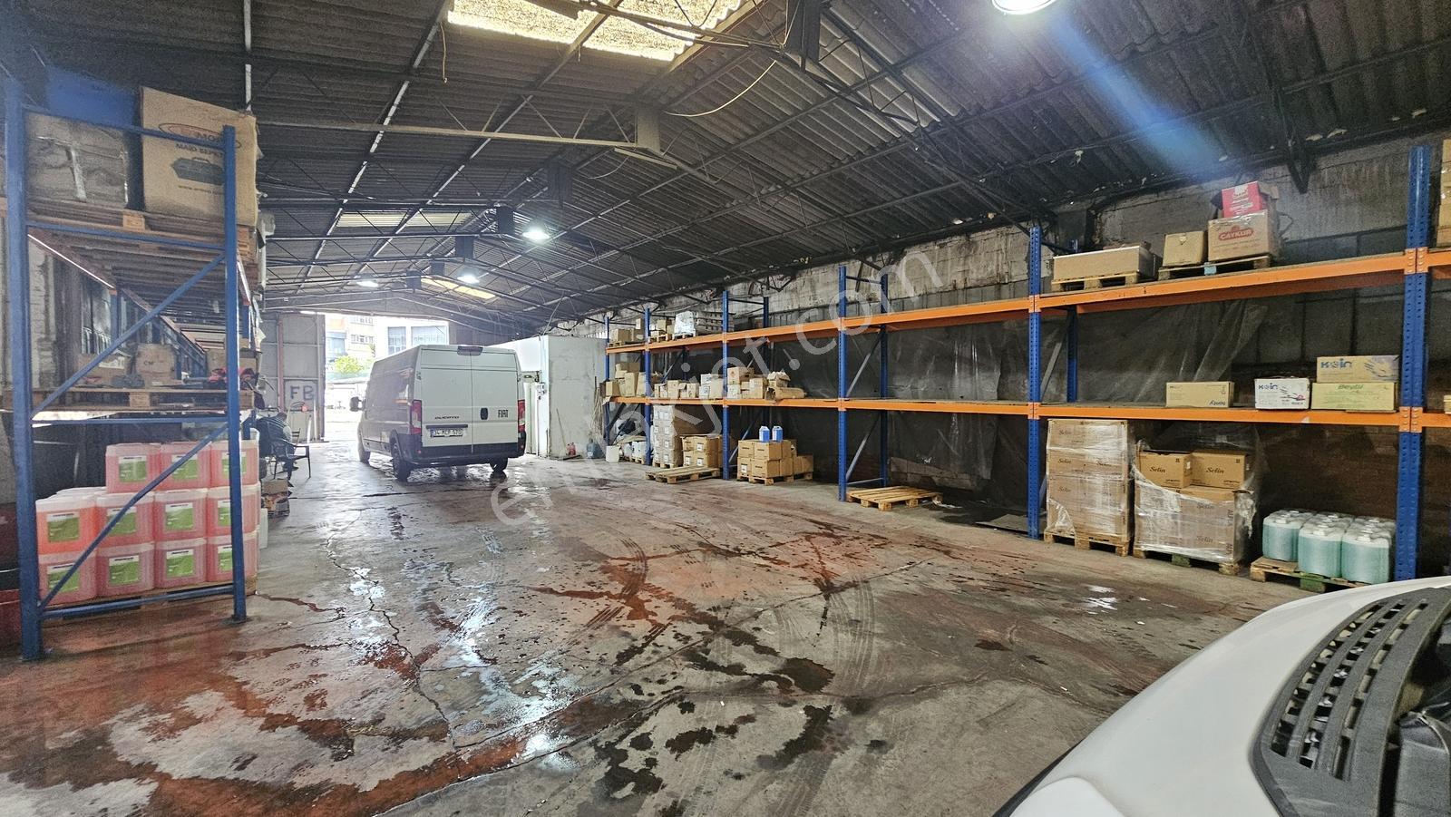 Sinan Tekin'den Kartal E5 Ve Tem Aksında 1300 M2 Harika Depo - Görsel 8