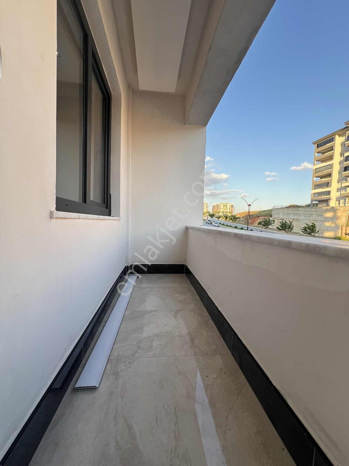 İbni Sina'da**-akıllı Ev Vip Konsept-**3,5+1 Satılık Sıfır Daire - Görsel 2