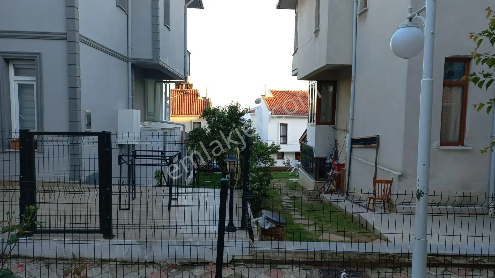 Tekirdağ-sahil'de Marmara Setur Evlerinde Satılık İkiz Bina - Görsel 5