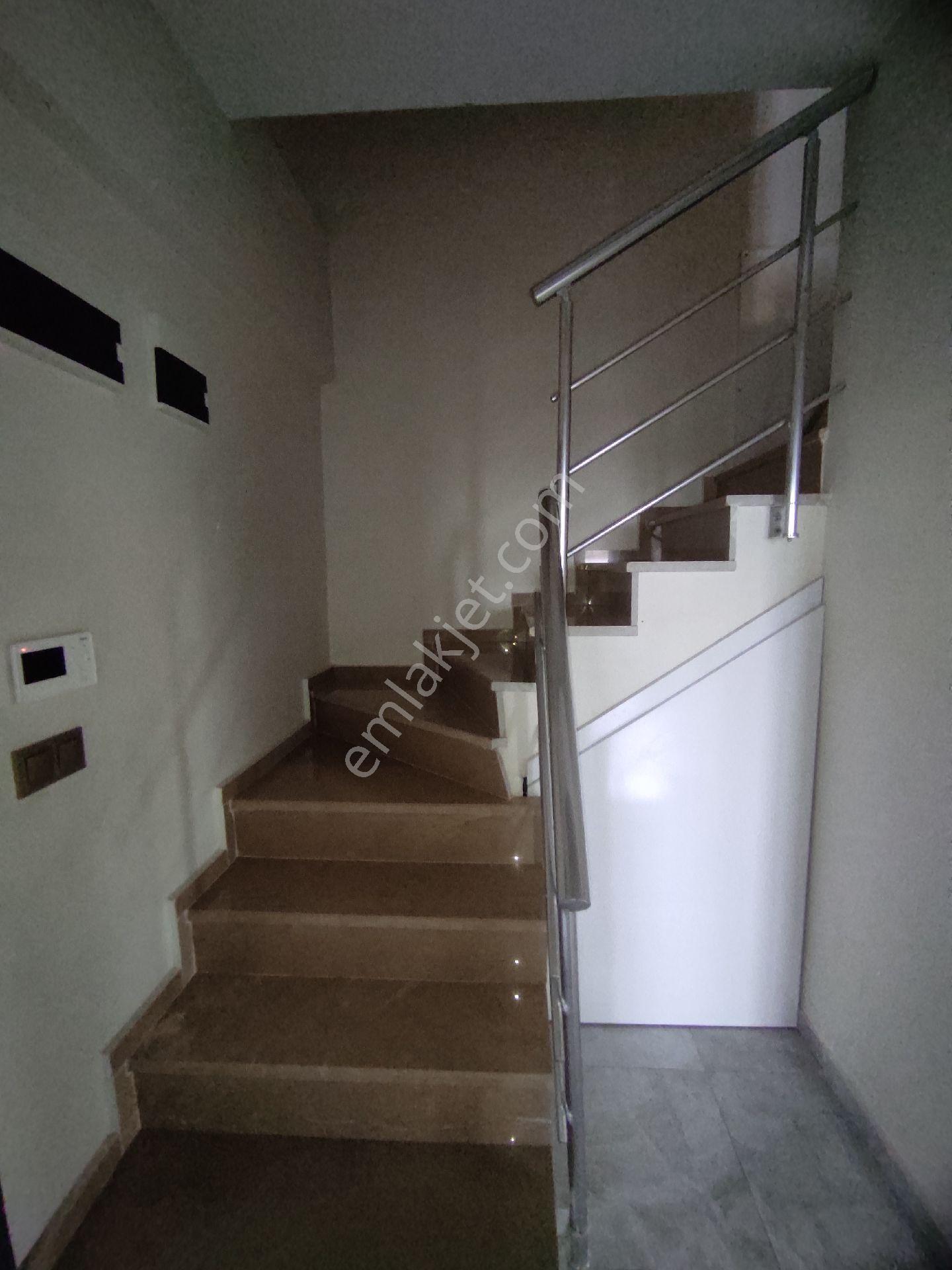 Kaçmaz Emlaktan Yeşilhisar Merkezde Satılık Dubleks Daire - Görsel 10