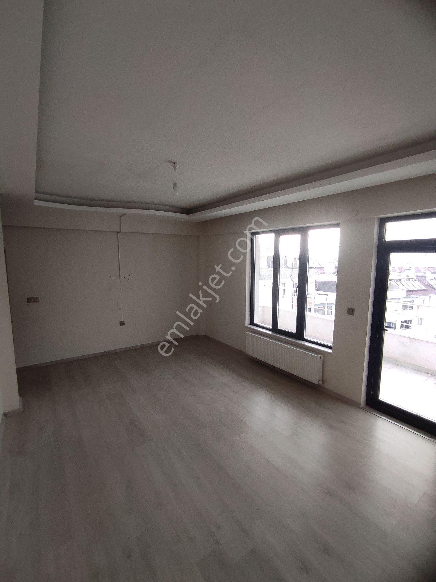 Kaçmaz Emlaktan Yeşilhisar Merkezde Satılık Dubleks Daire - Görsel 5