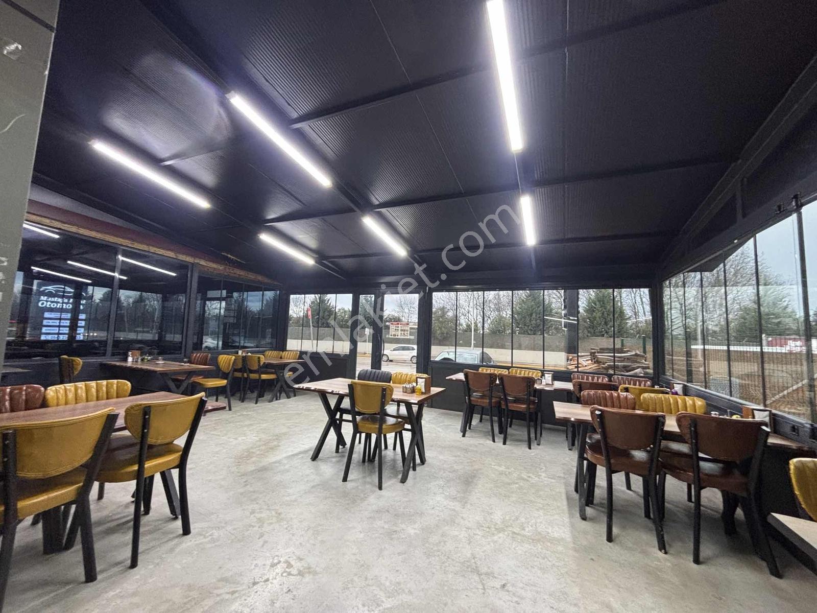 Devren Kiralık Etli Ekmek & Köfte Restoranı - Görsel 15