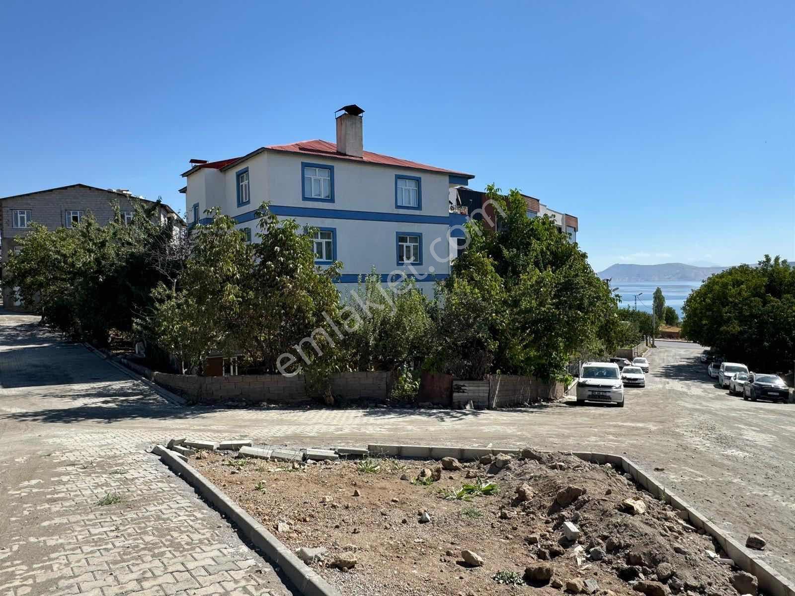 Sahibinden Satılık 4 Katlı Bina - Görsel 2
