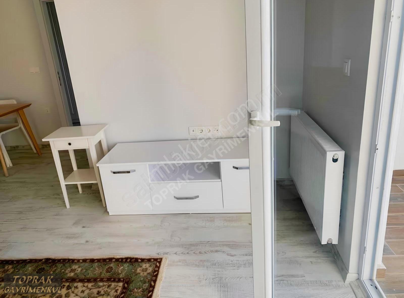 Silivri Değirmenköy Mah. Full Eşyalı Arakat Çarşı İçerisinde - Görsel 17