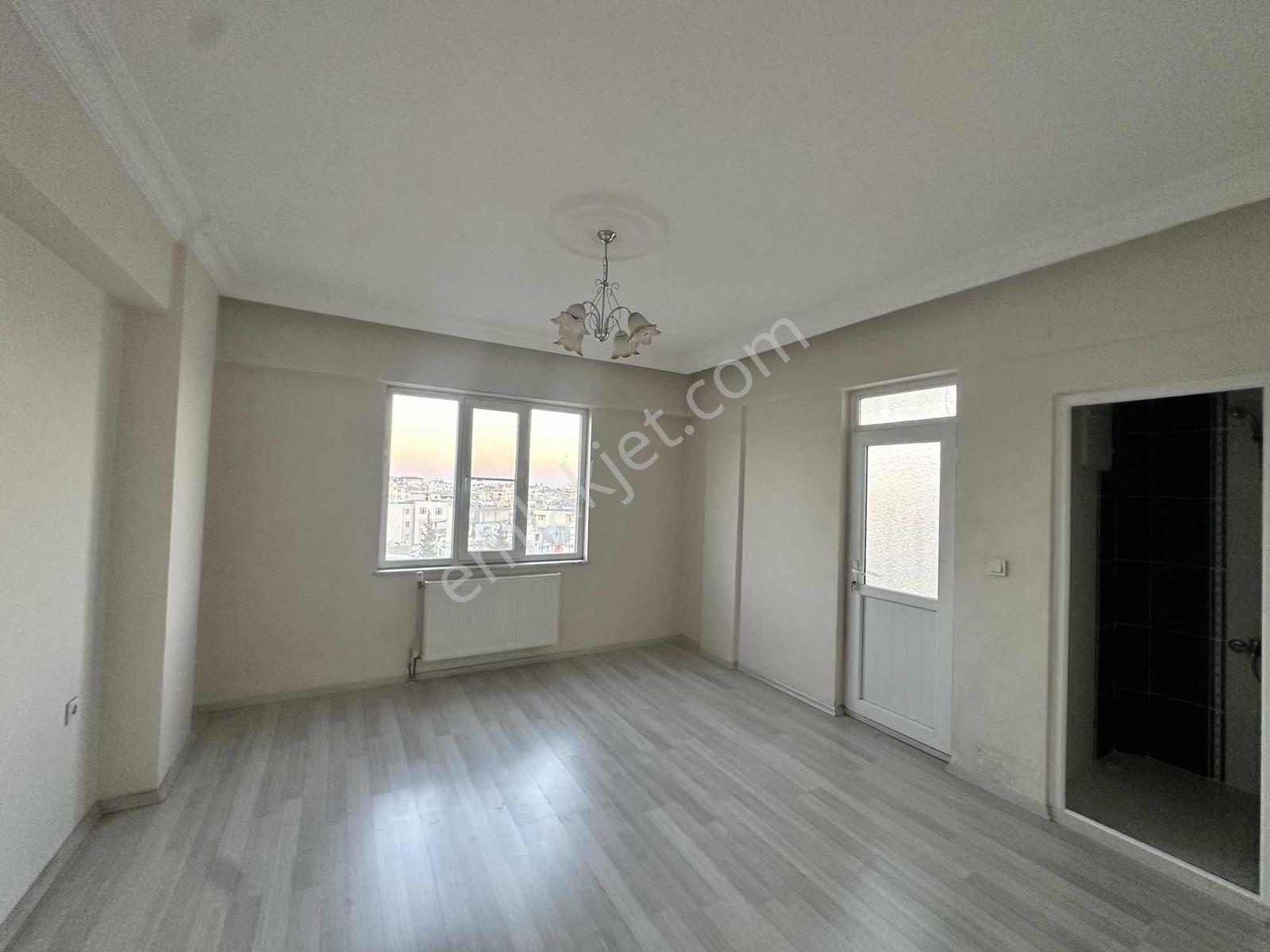 Kın Emlak Palmiye Sitesi Geniş 3+1 Kiralık Daire - Görsel 8