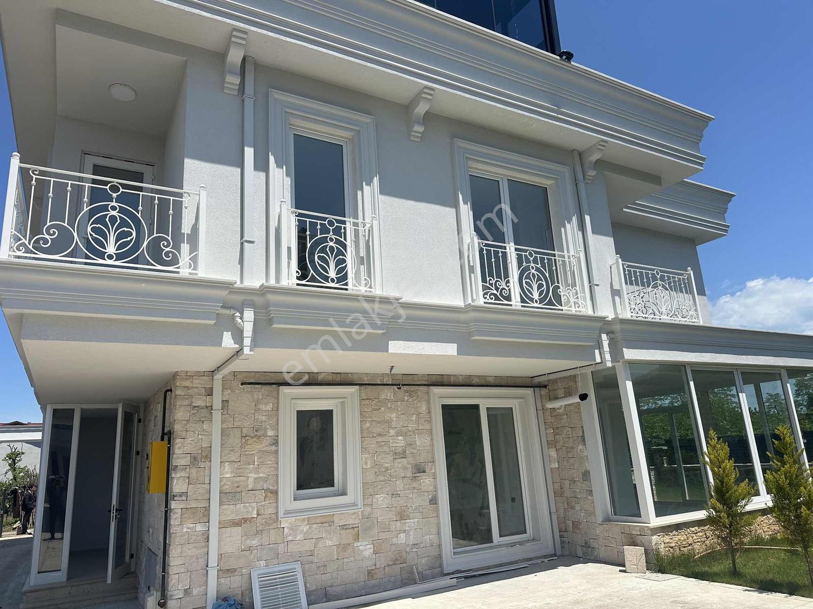 Ordu Turnasuyu Sahilde Sıfır Kiralık Lüks Villa - Görsel 24