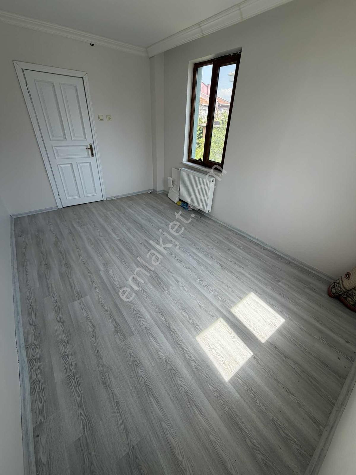Fazelden Geniş Arazili Yaz Ve Kış Bahçeli Kullanışlı Villa - Görsel 29