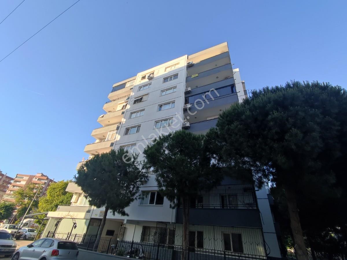 Bayraklı Manavkuyu Geniş Ve Ferah, Bakımlı Kiralık 3+1 Daire - Görsel 24