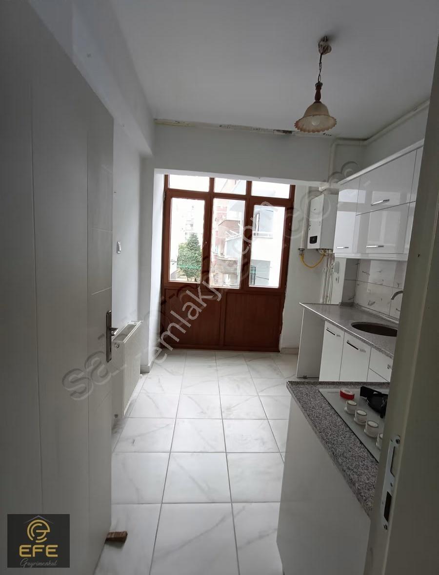 Efe Gayrimenkulden Orta Mahallede Kiralık 2+1 Daire - Görsel 6