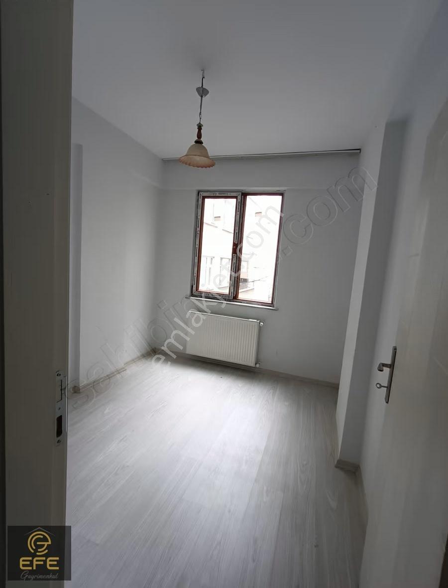 Efe Gayrimenkulden Orta Mahallede Kiralık 2+1 Daire - Görsel 15