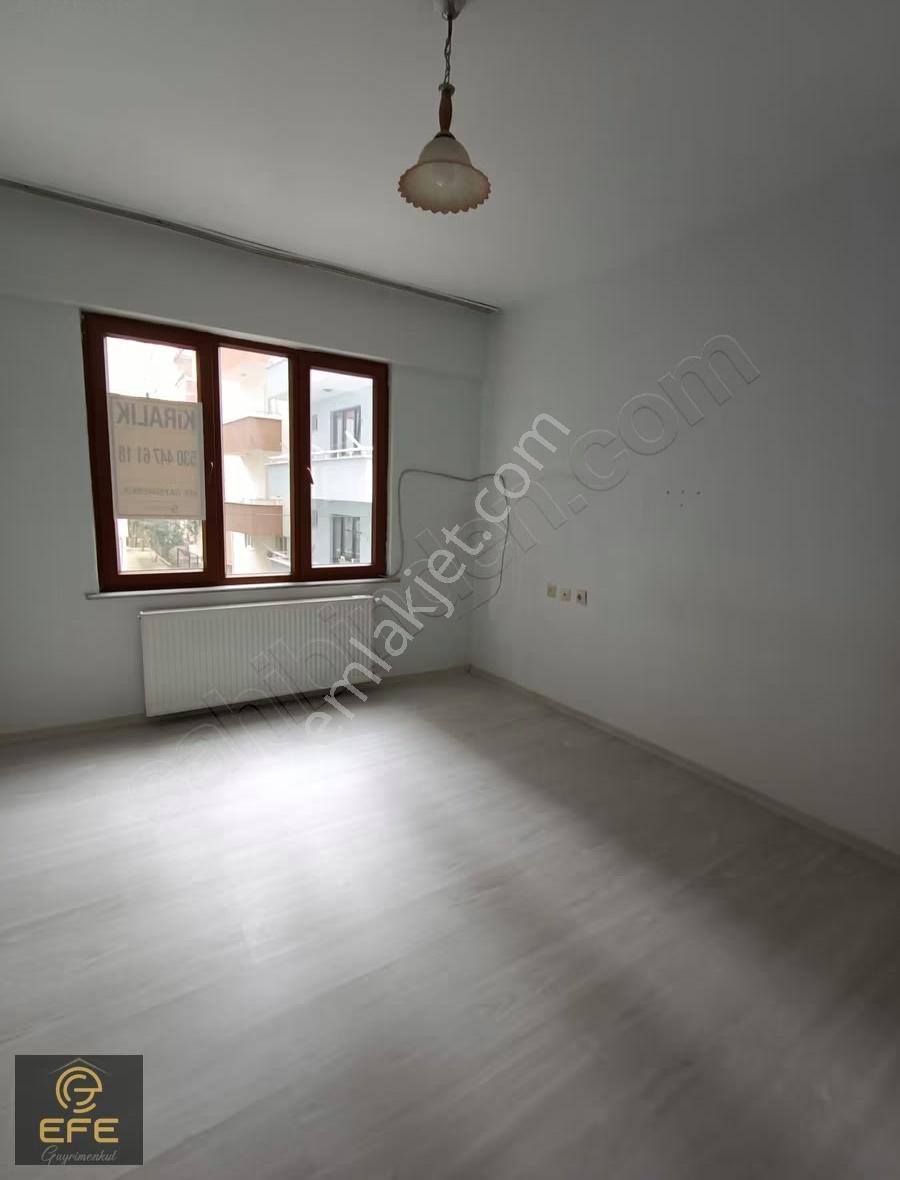 Efe Gayrimenkulden Orta Mahallede Kiralık 2+1 Daire - Görsel 5