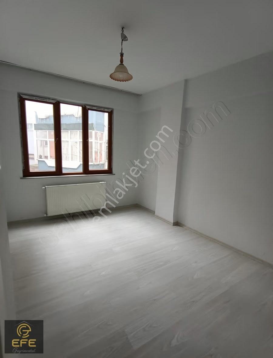 Efe Gayrimenkulden Orta Mahallede Kiralık 2+1 Daire - Görsel 7