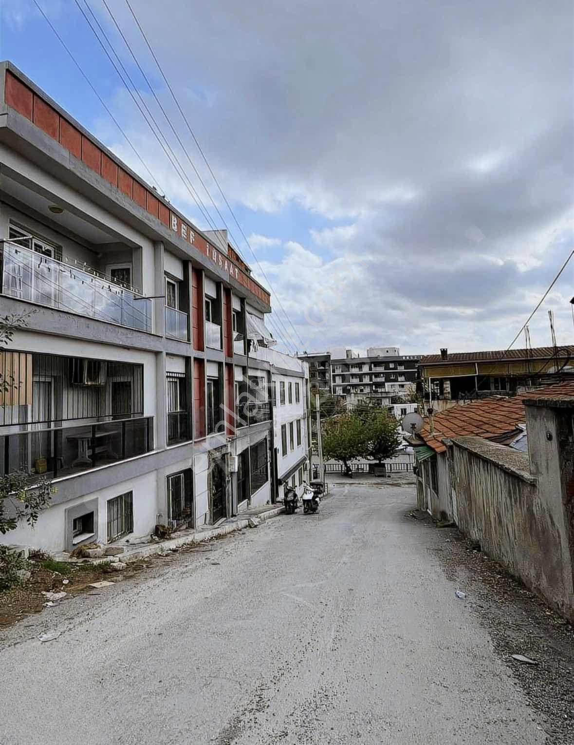 Doğa Dostu'ndan Bornova Merkez 'de Hemen Oturuma Hazır 1+1 - Görsel 10