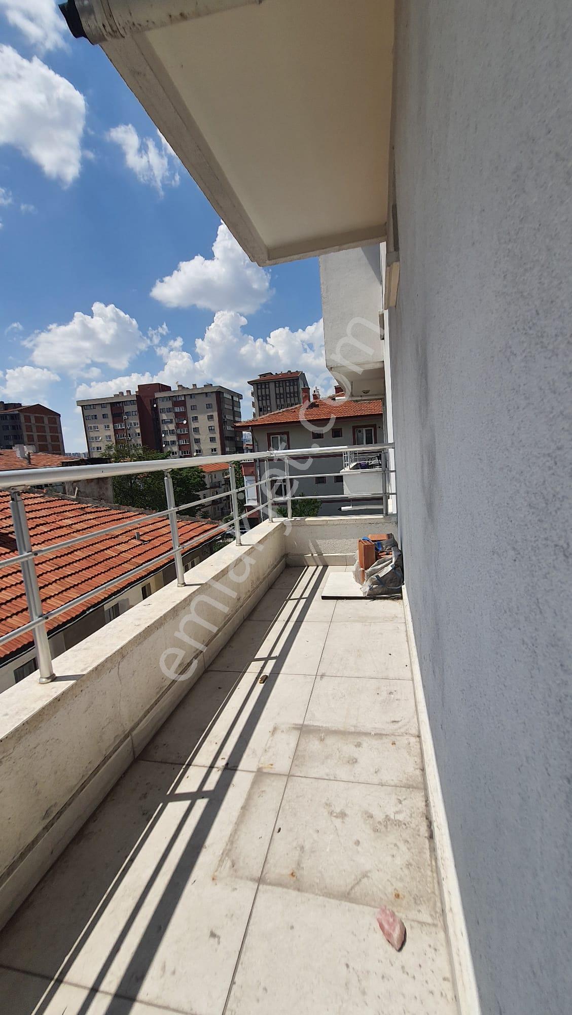 Ankara Ziraat Mah. Cadde Cepheli Köşe Konumda 85m² Kiralık Ofis - Görsel 12