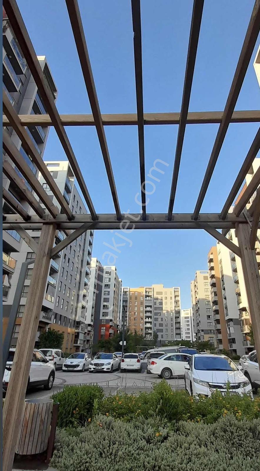 Poınt Invest'ten 1+1 Sur Yapı Eşyalı Site İçi Аренда - Görsel 7