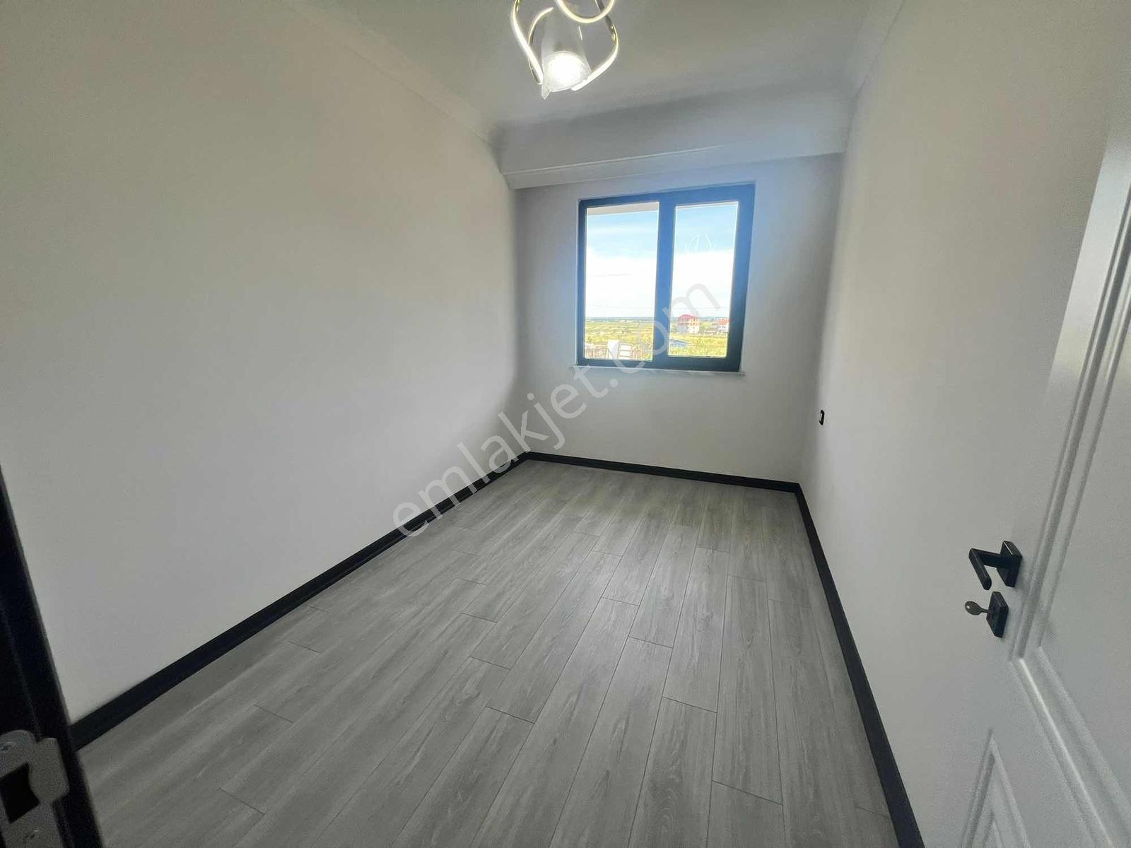 Kapaklı Yunus Emrede Satılık Modern 2+1 Bahçe Katı - Görsel 16
