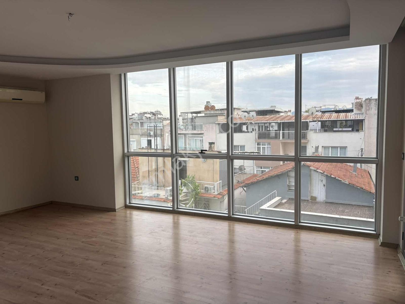 Ataşehir Bekişoğlu Rezidans'ta Kiralık Kilerli Köşe Konumda 3+1 - Görsel 9