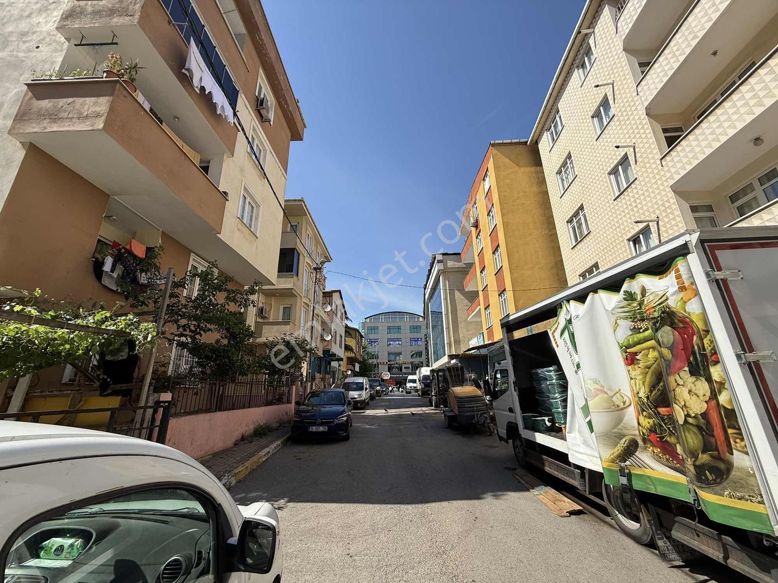Esenyalı İstiklal Cad.yakını Full Eşyalı Net 90 M2 3+1 Daire - Görsel 5