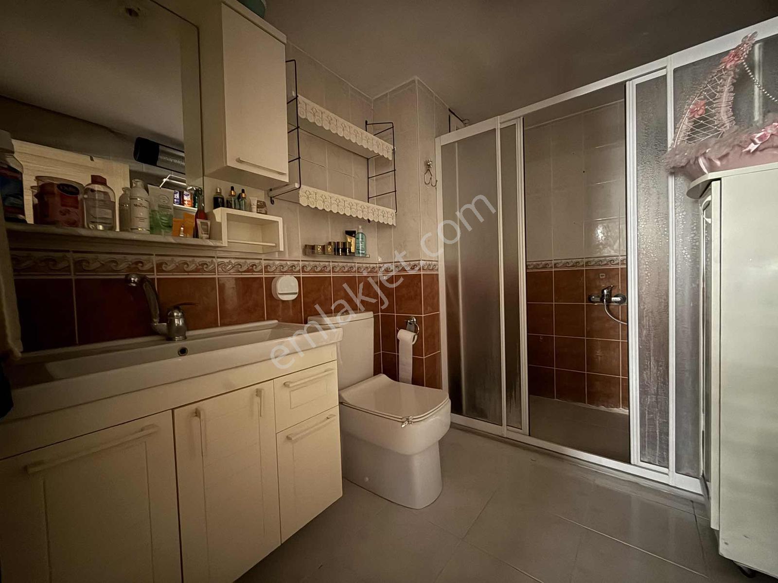 Esenyalı İstiklal Cad.yakını Full Eşyalı Net 90 M2 3+1 Daire - Görsel 10