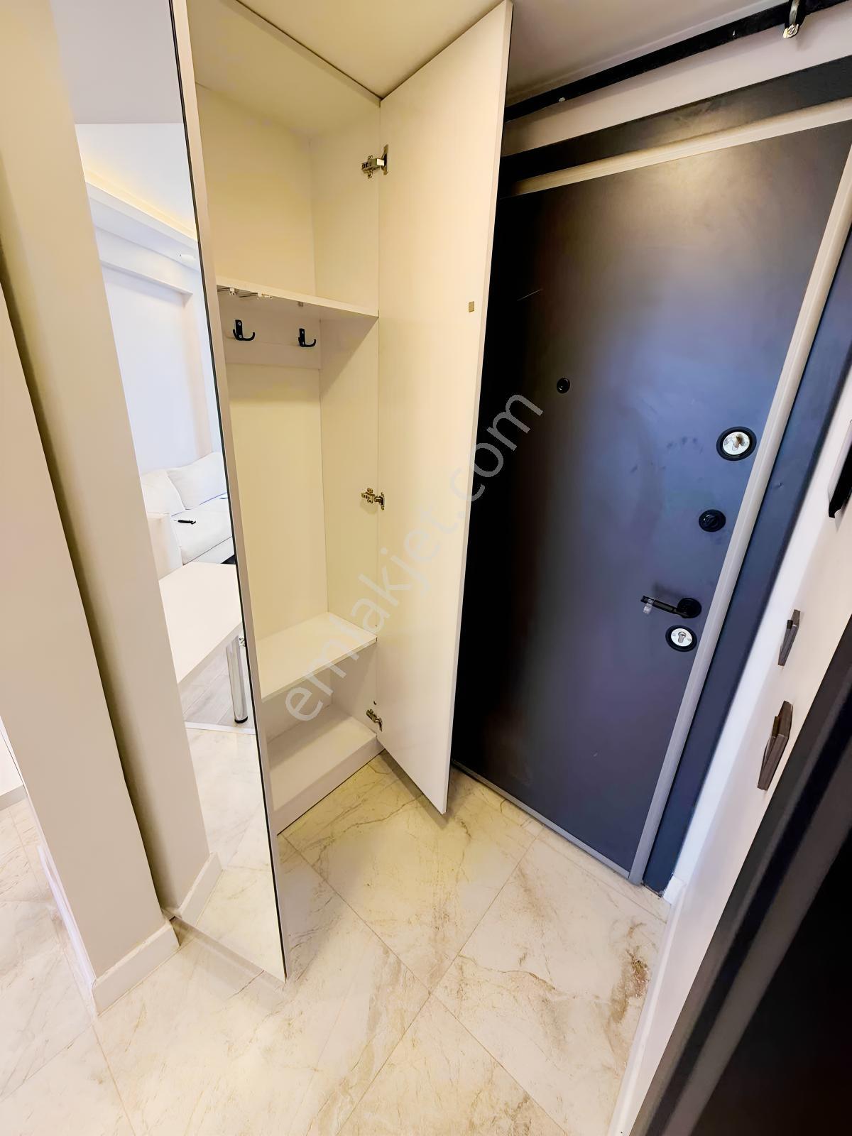 Onay 'dan Çerkezköy Tepe 'de Klima Havuz Eşyalı Modern 1+1 Daire - Görsel 19