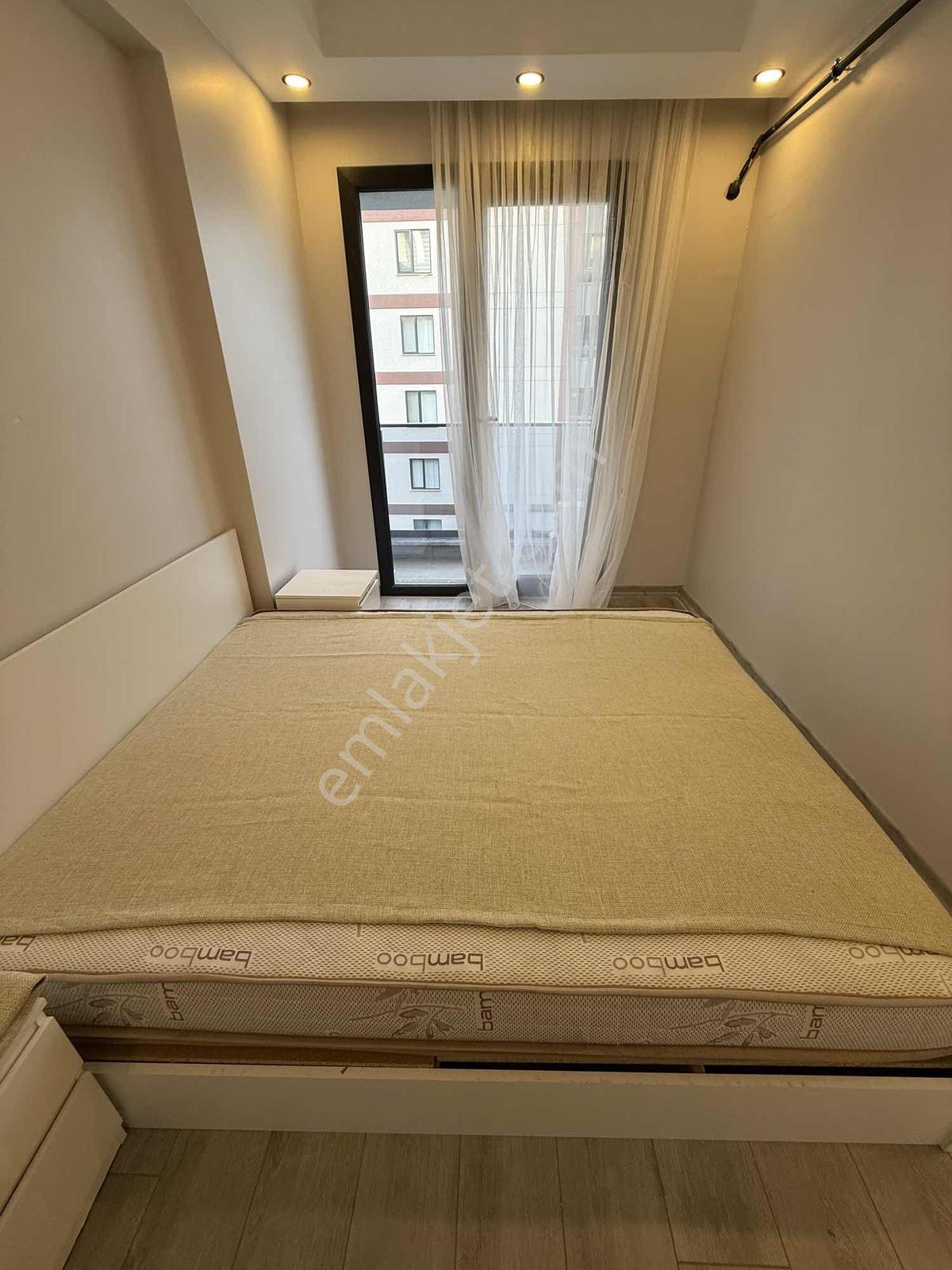Onay 'dan Çerkezköy Tepe 'de Klima Havuz Eşyalı Modern 1+1 Daire - Görsel 27