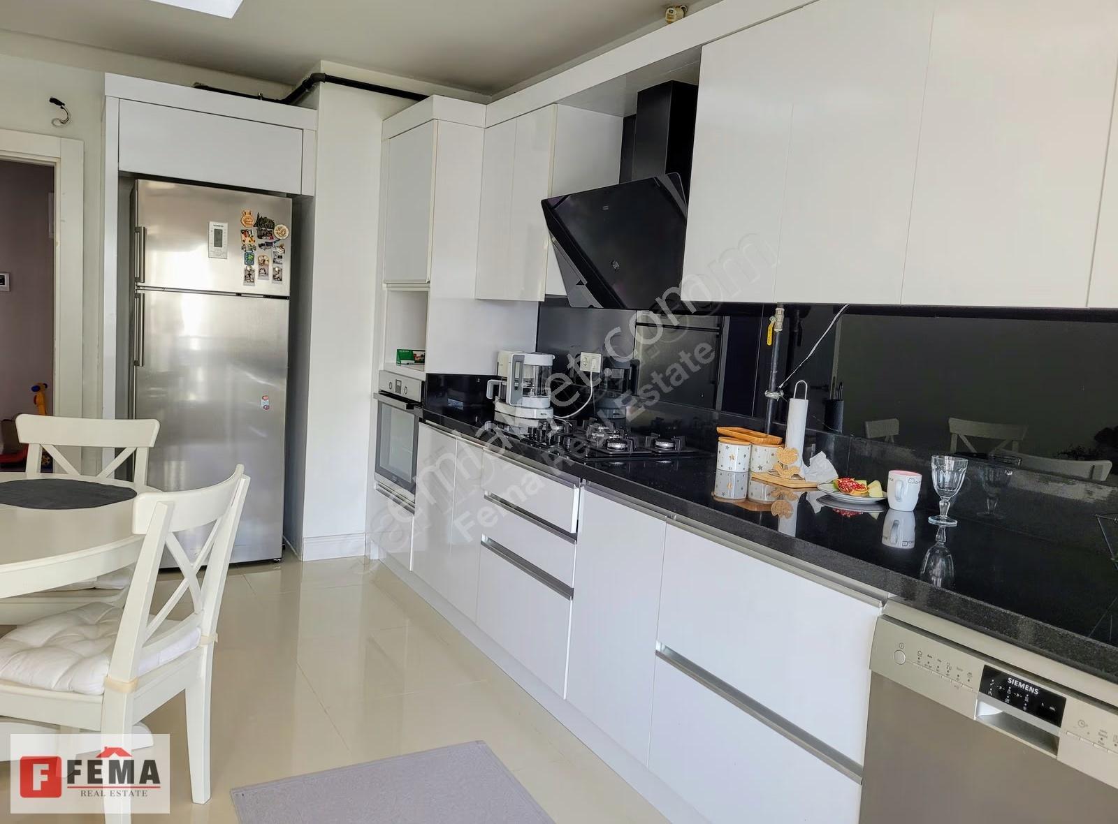Üniversite Ve Hastaneye Yakın, Site İçerisinde Satılık 3+1 Daire - Görsel 33