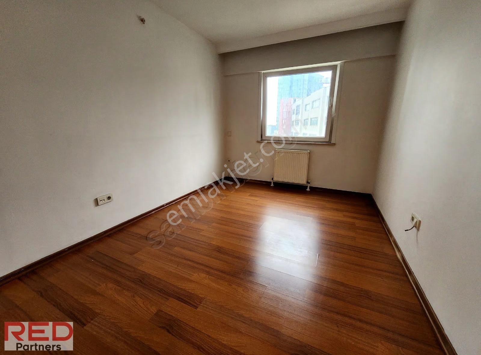 Selective Kartal Kiralık 1+1 Daire Metroya Yakın Güvenli Site - Görsel 30