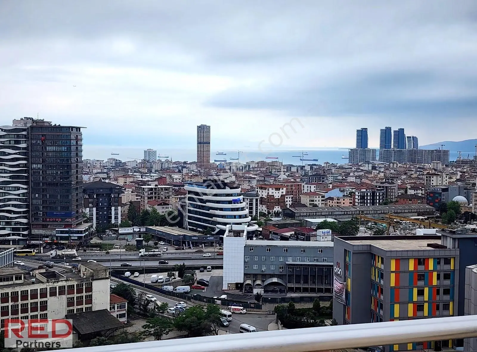 Selective Kartal Kiralık 1+1 Daire Metroya Yakın Güvenli Site - Görsel 2