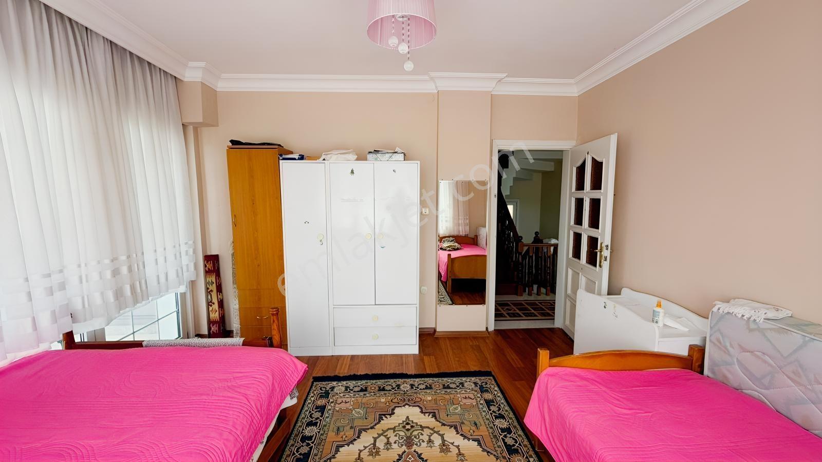 Remaxanka'da Karacaköyde Muhteşem Deniz Manzaralı Müstakil Villa - Görsel 7