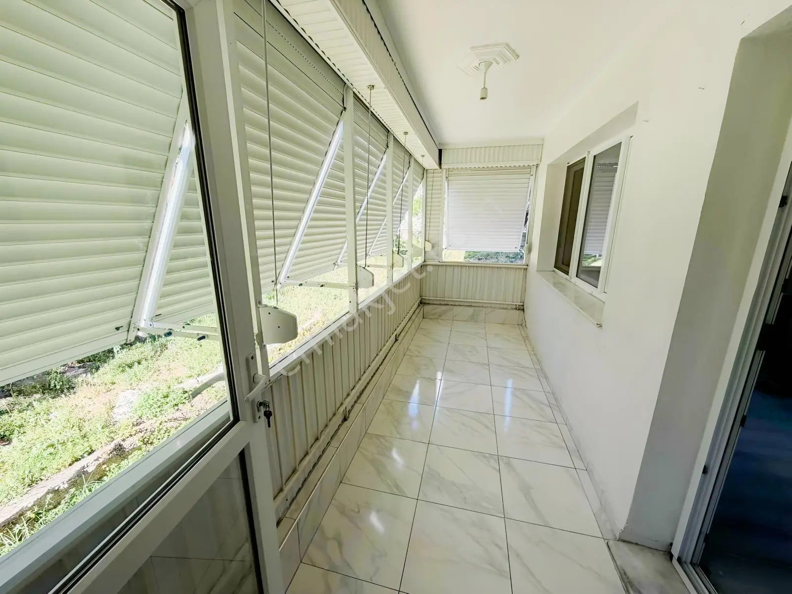 Geniş Kullanışlı 3+1 Kiralık Daire - Görsel 3