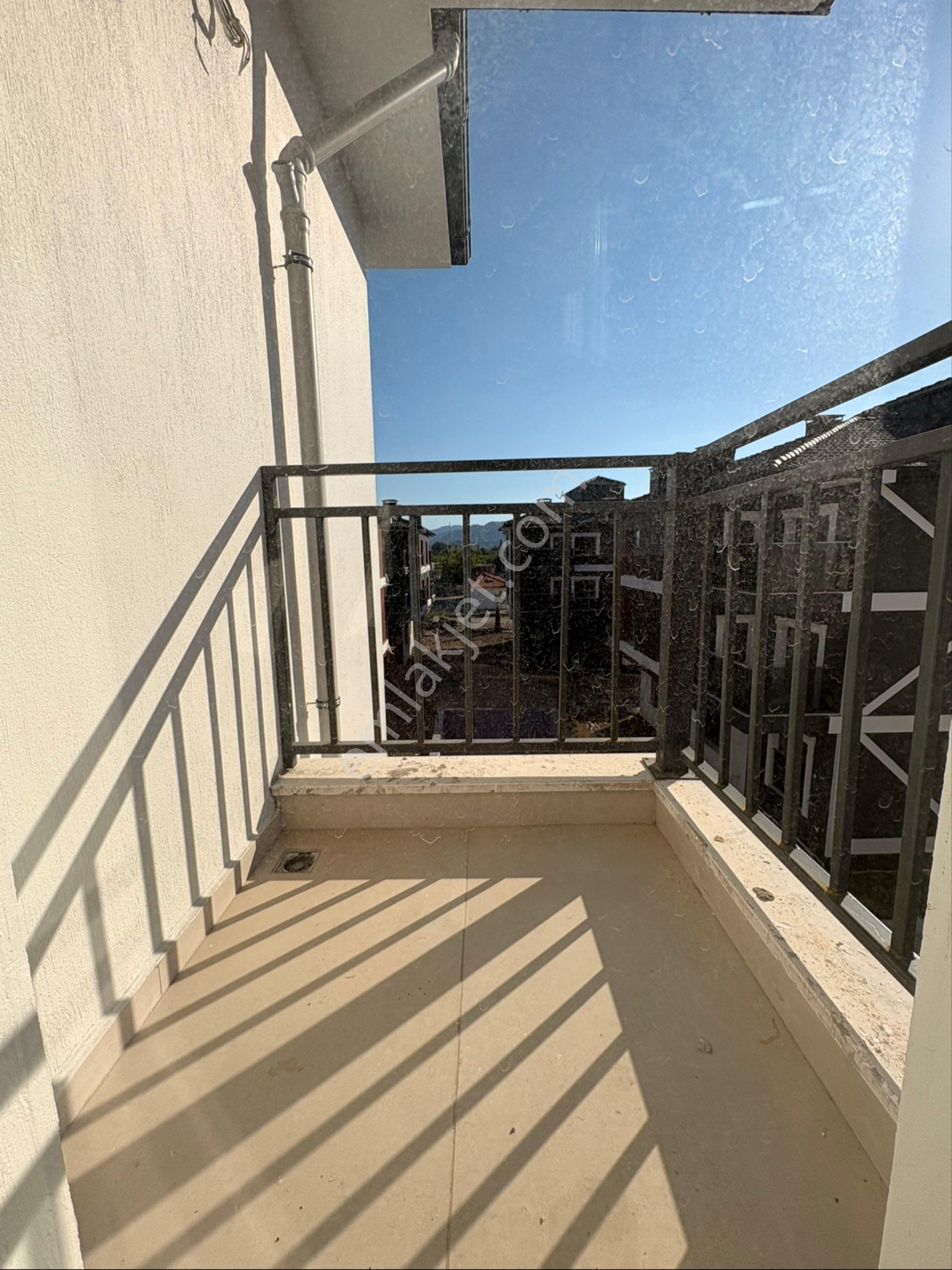 Ortaca Bahçelievler Mah. Havuzlu 2+1 Sıfır Kiralık Ebeveyn Banyolu Daire - Görsel 13