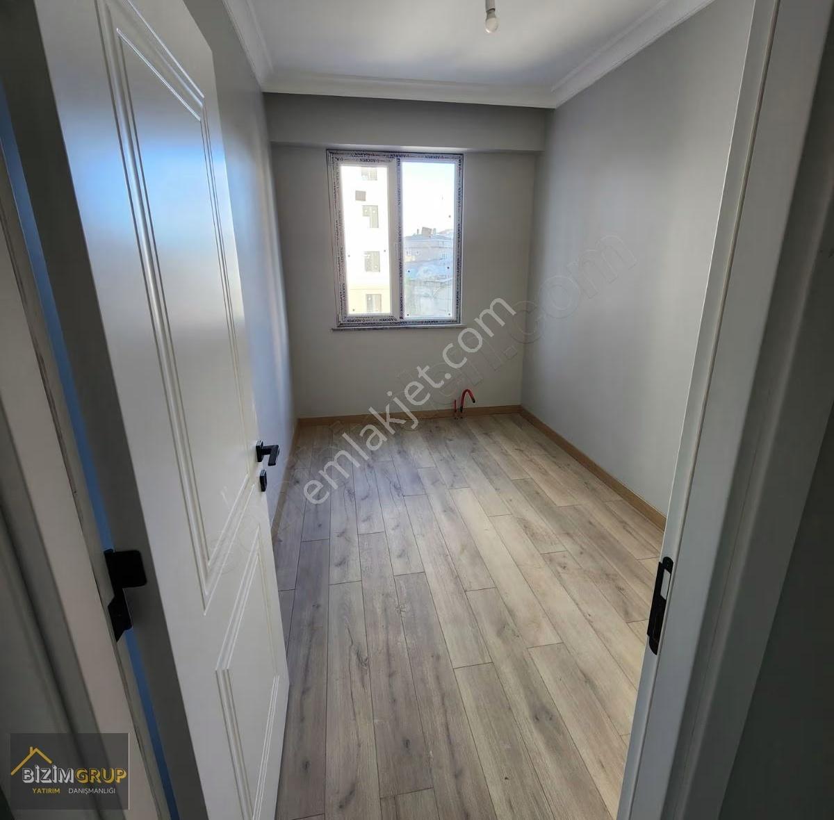 Metro Yanı Lüks Site İçi 2+1 - Görsel 2