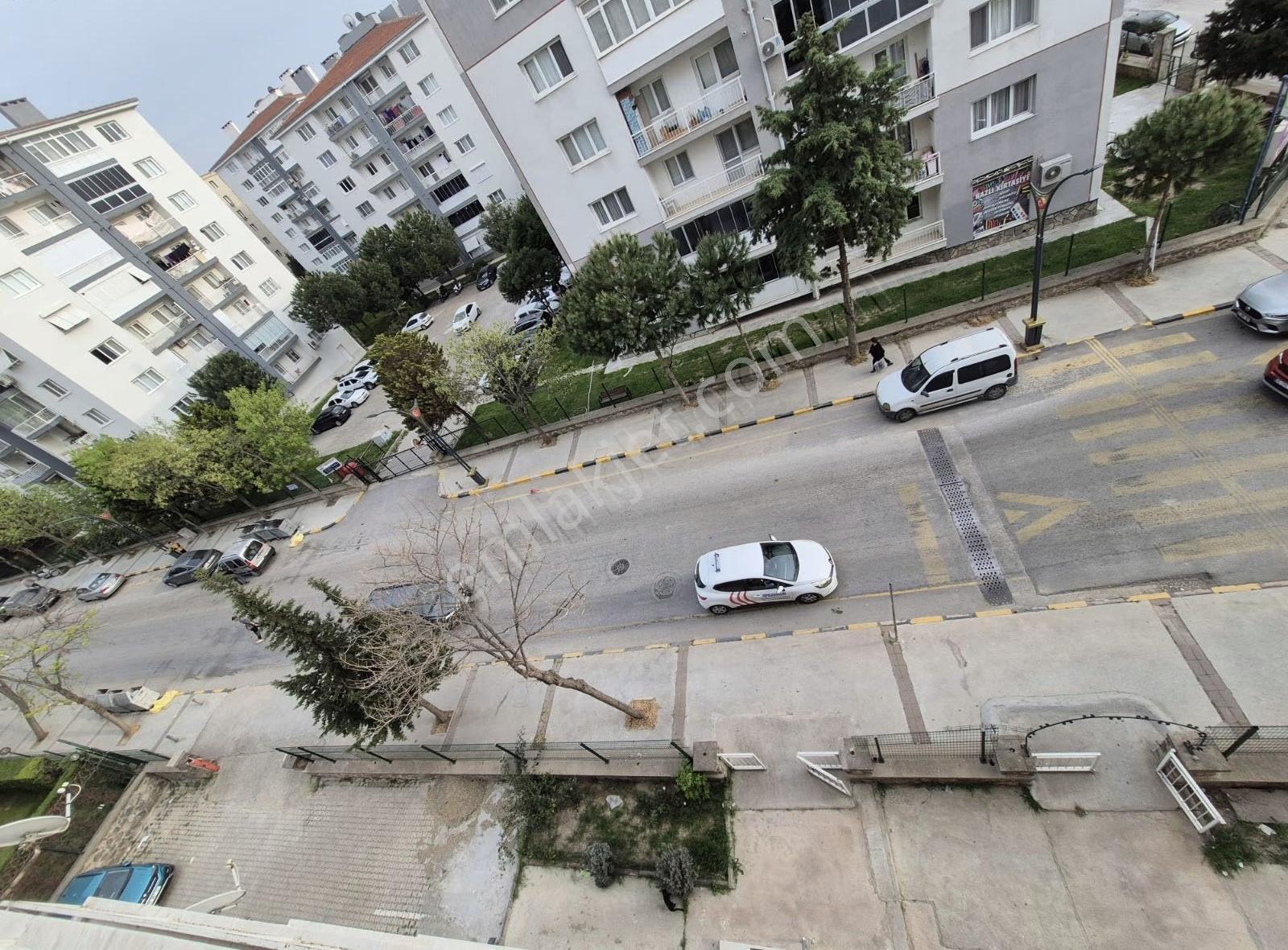 Ulukent 9 Eylül'de Kiralık 3+1 Cadde Üstü Daire - Görsel 19
