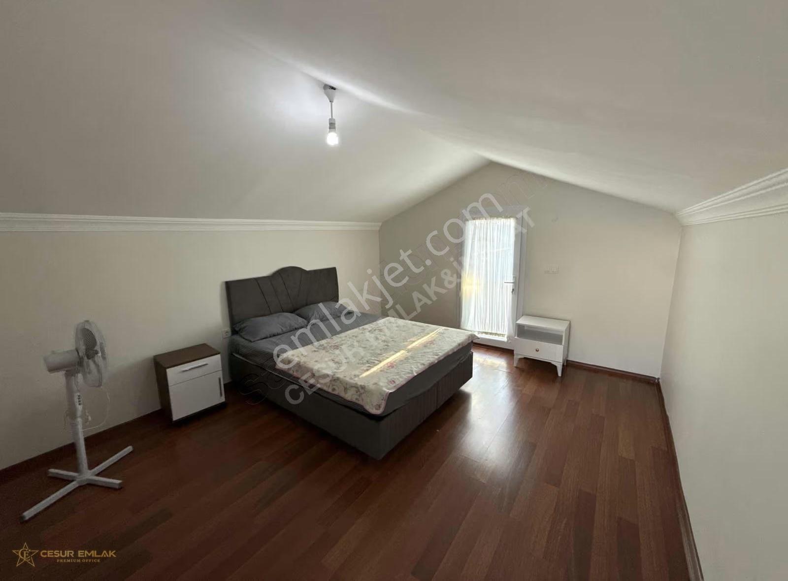 İzmir Dikili Palmiye Sitesinde Satılık 5+1 Villa - Görsel 18