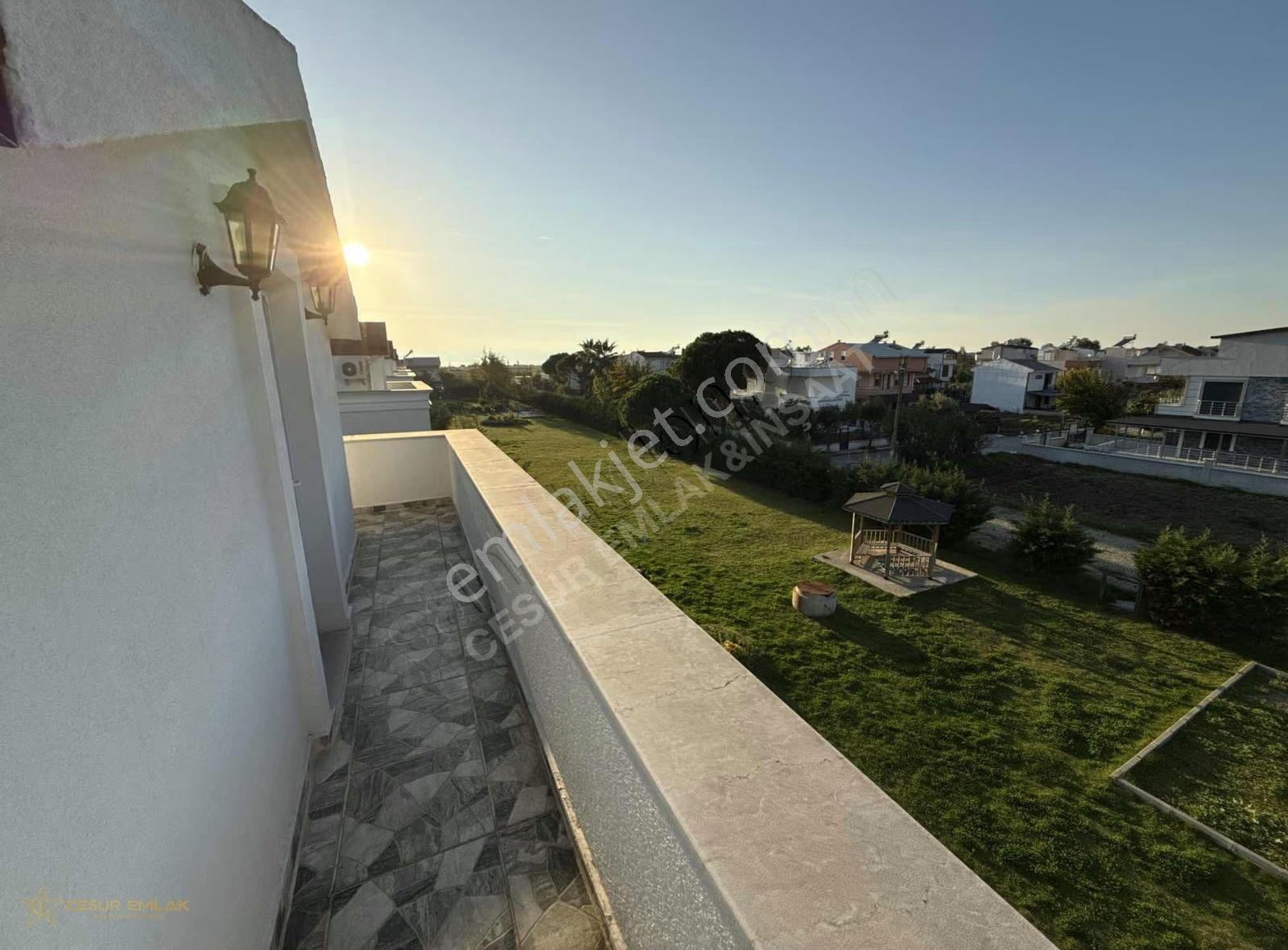 İzmir Dikili Palmiye Sitesinde Satılık 5+1 Villa - Görsel 30