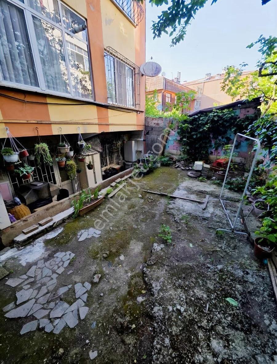 Üsküdar Merkez'de 2+1 Esyalı Icı Yenılenmıs Bahcelı Temız Daıre - Görsel 28