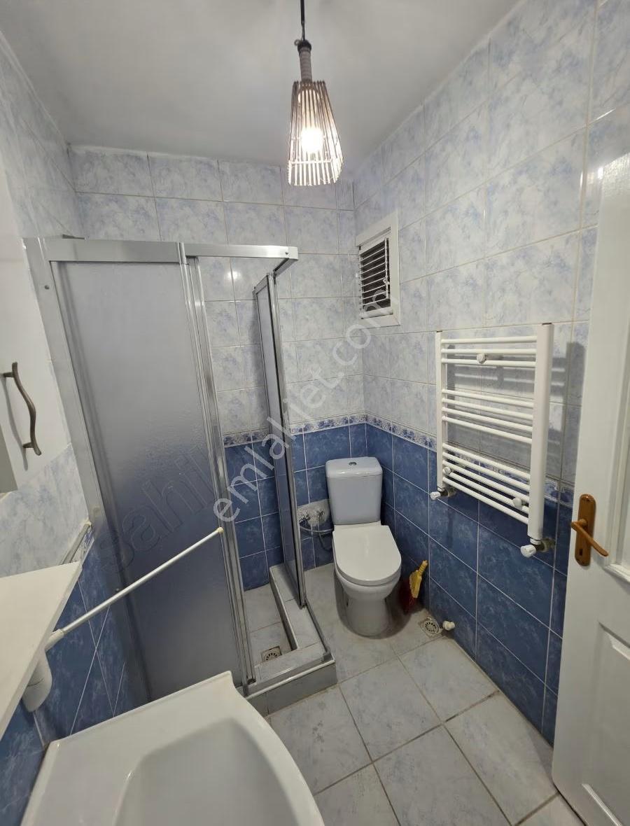 Üsküdar Merkez'de 2+1 Esyalı Icı Yenılenmıs Bahcelı Temız Daıre - Görsel 30