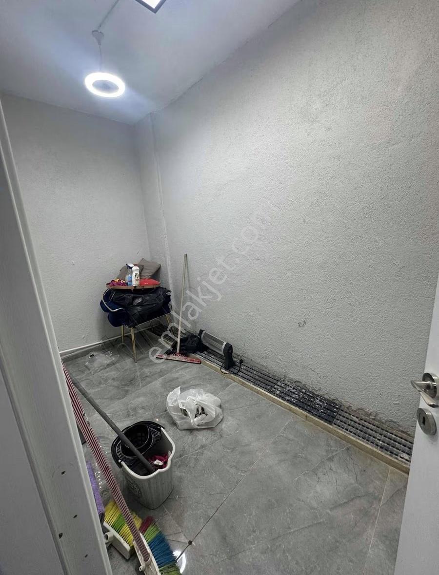 Balci Gyr. Tramvay Dibi Hazır Kiracılı Fırsat Yatırımlık Dükkan - Görsel 11