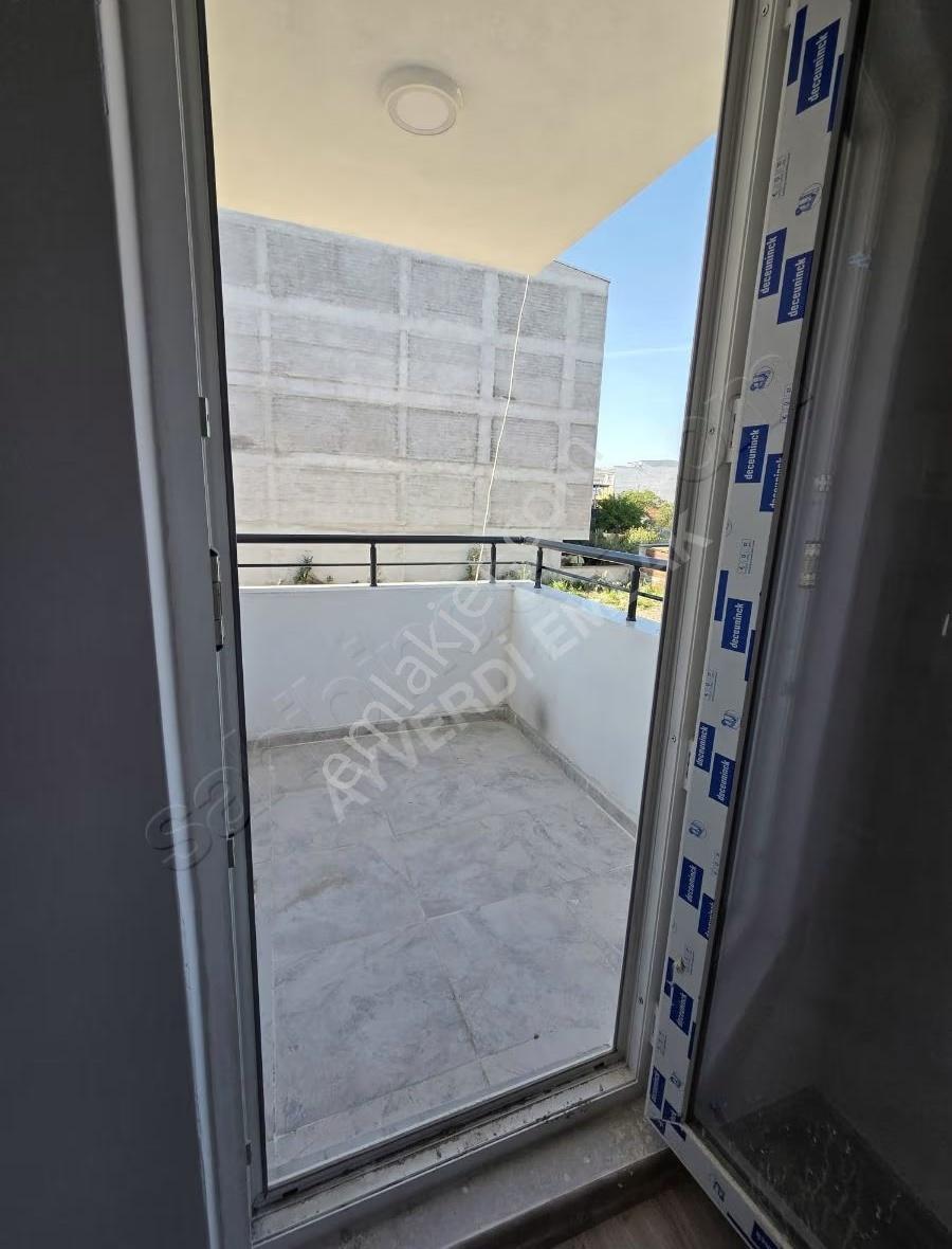 Reşadbey Mah Ring Yolu Üzerinde Sıfır Daire - Görsel 6