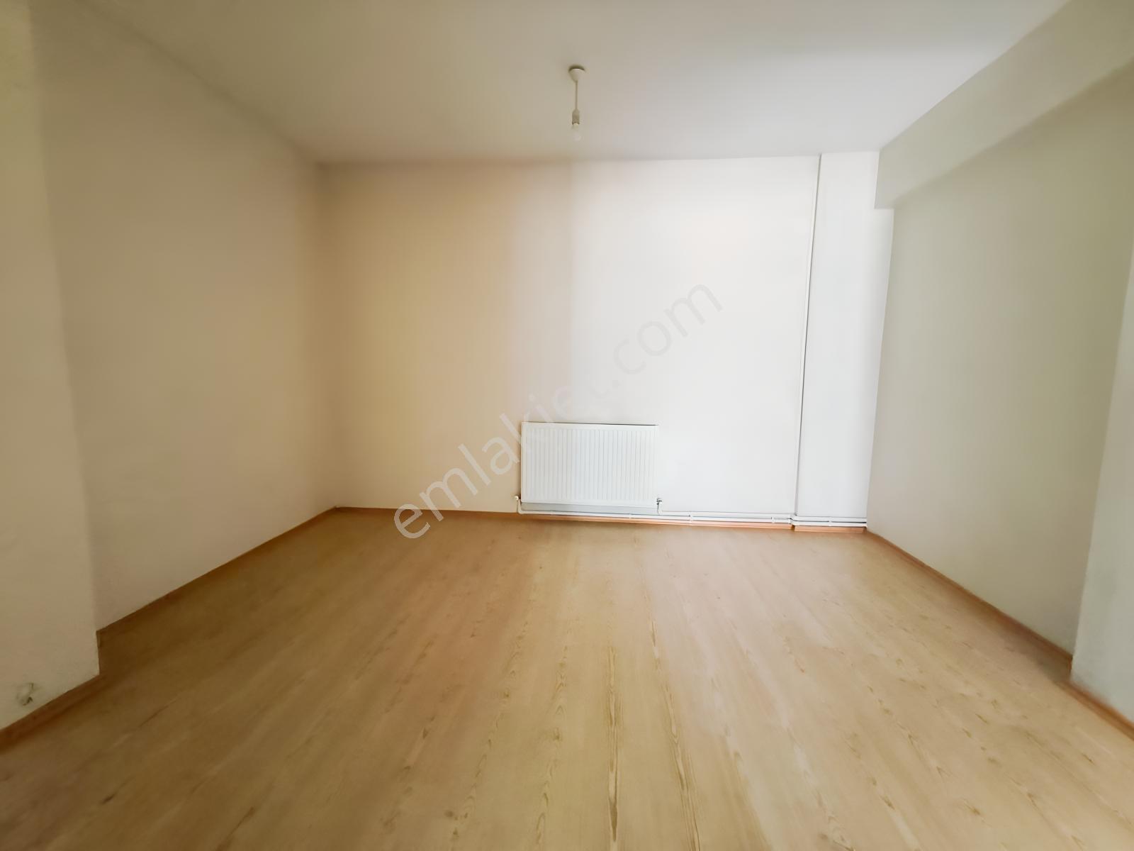 Çayırova Akse Kiralık 2+1 Bahçe Katı - Görsel 3