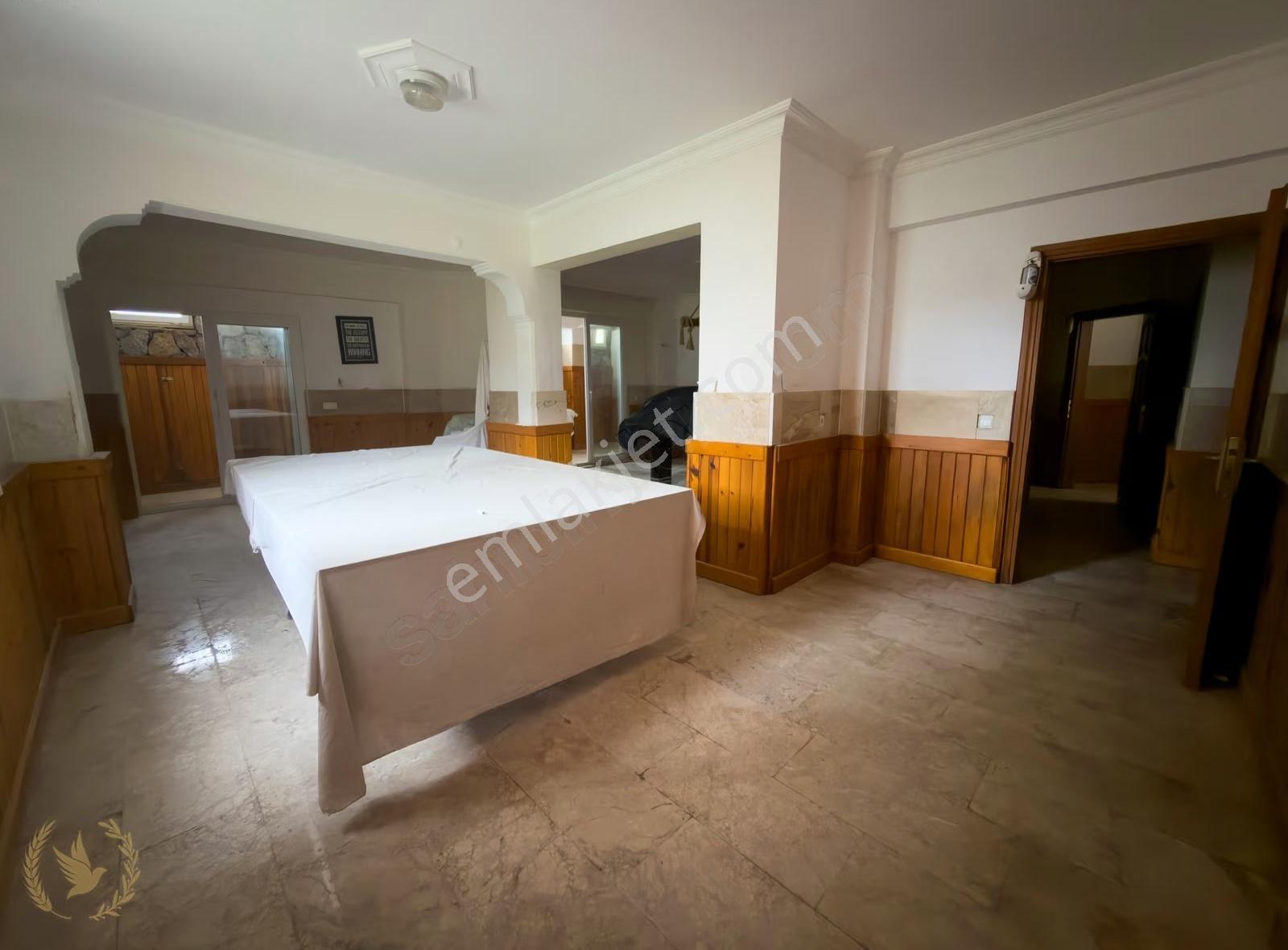 Ovacıkta 700m2 İçerisinde Eğlence Bodrumlu /6+1 Idev Villa 4 Kat - Görsel 7
