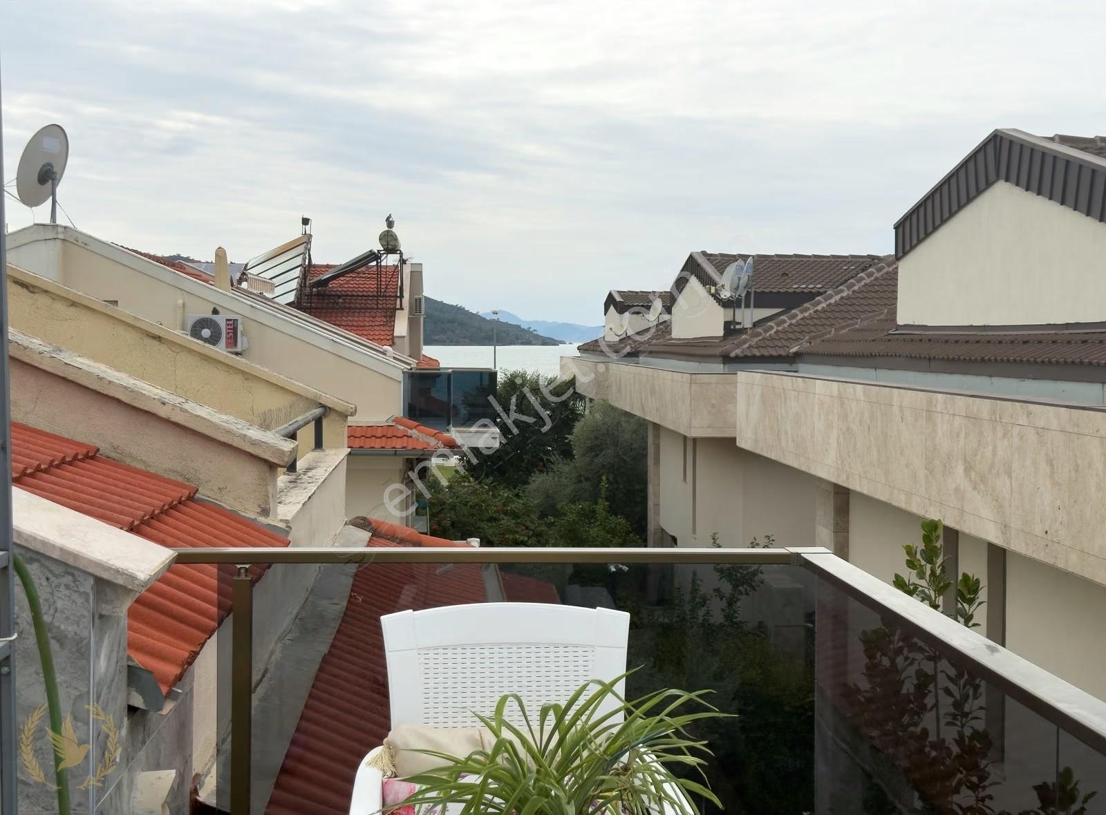 Fehiye Kordonda ,3+1 Site İçi Triplex Villa - Görsel 19