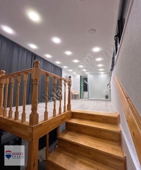 Geyve Sarıgazi'de 49 Zeytin Ağaçlı 3 Katlı Müstakil Ev Satılık - Görsel 21